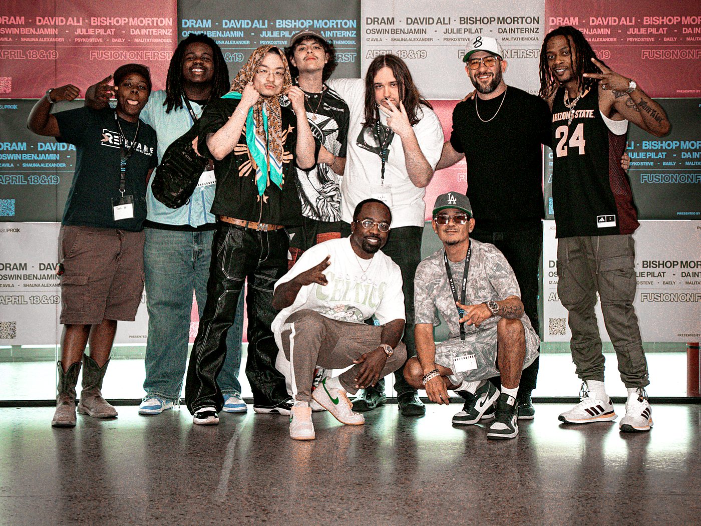 Artists gathered at ASUPROX